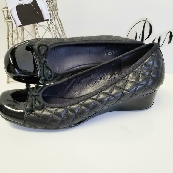 Vaneli Melore Black Quilted Leather Wedge - Picture 4 of 8